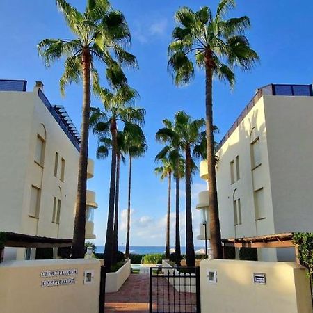 מארבלה Beachfront Neptuno I, Complex,Views,Pool,Garden, Elviria מראה חיצוני תמונה