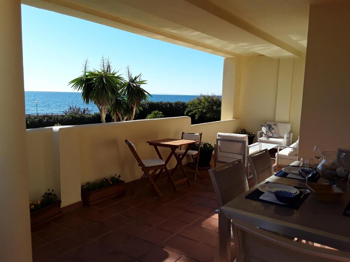 מארבלה Beachfront Neptuno I, Complex,Views,Pool,Garden, Elviria מראה חיצוני תמונה