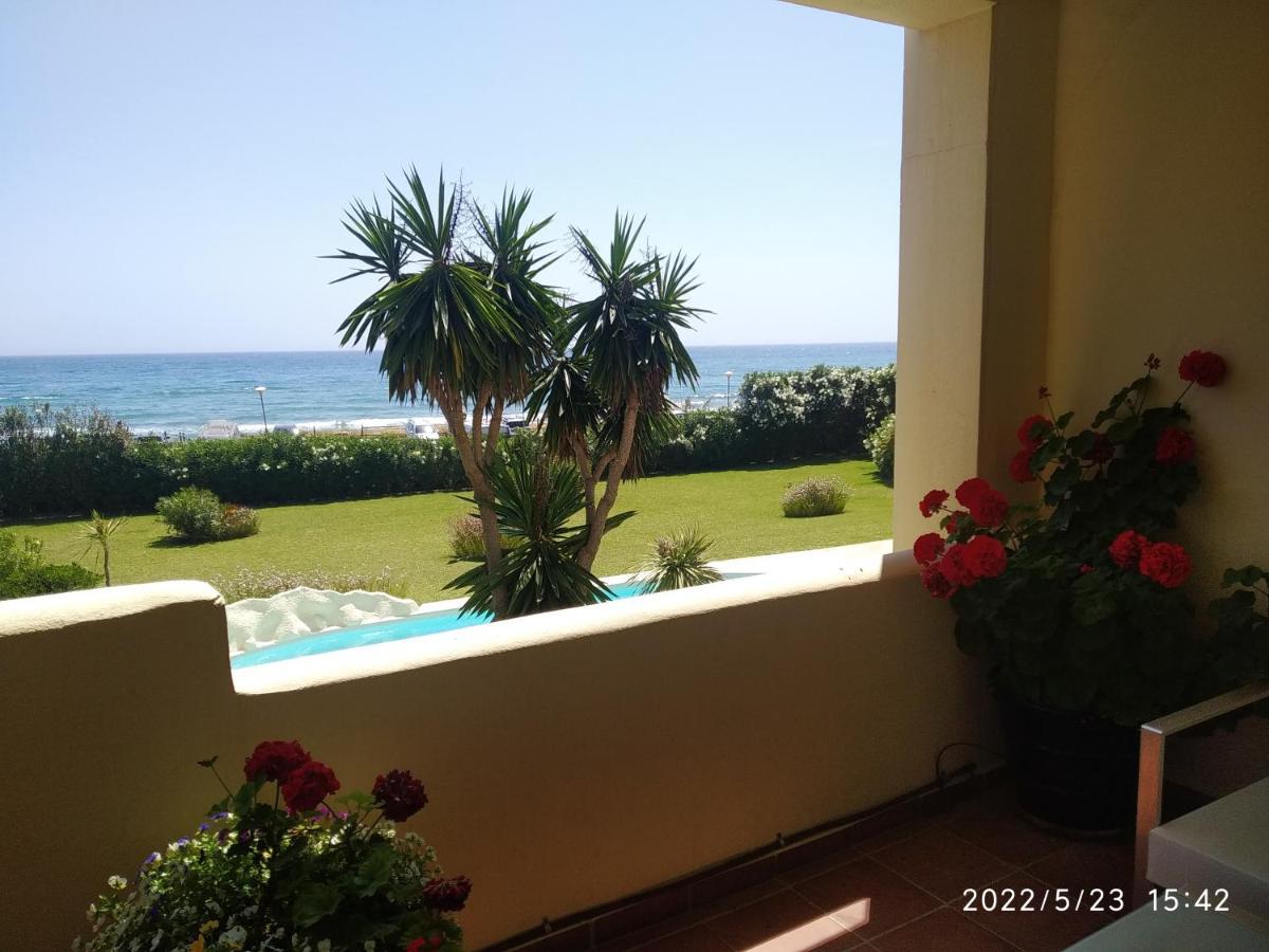 מארבלה Beachfront Neptuno I, Complex,Views,Pool,Garden, Elviria מראה חיצוני תמונה