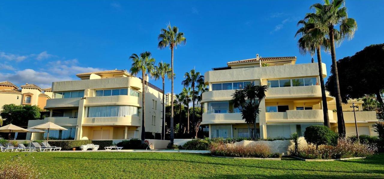 מארבלה Beachfront Neptuno I, Complex,Views,Pool,Garden, Elviria מראה חיצוני תמונה